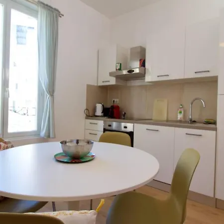 Апартаменты My Flat In Reims